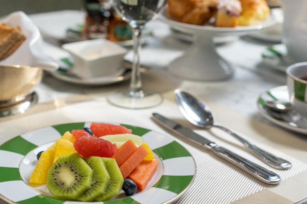 Alvear Icon Hotel Buenos Aires Exterior foto Fruit salad