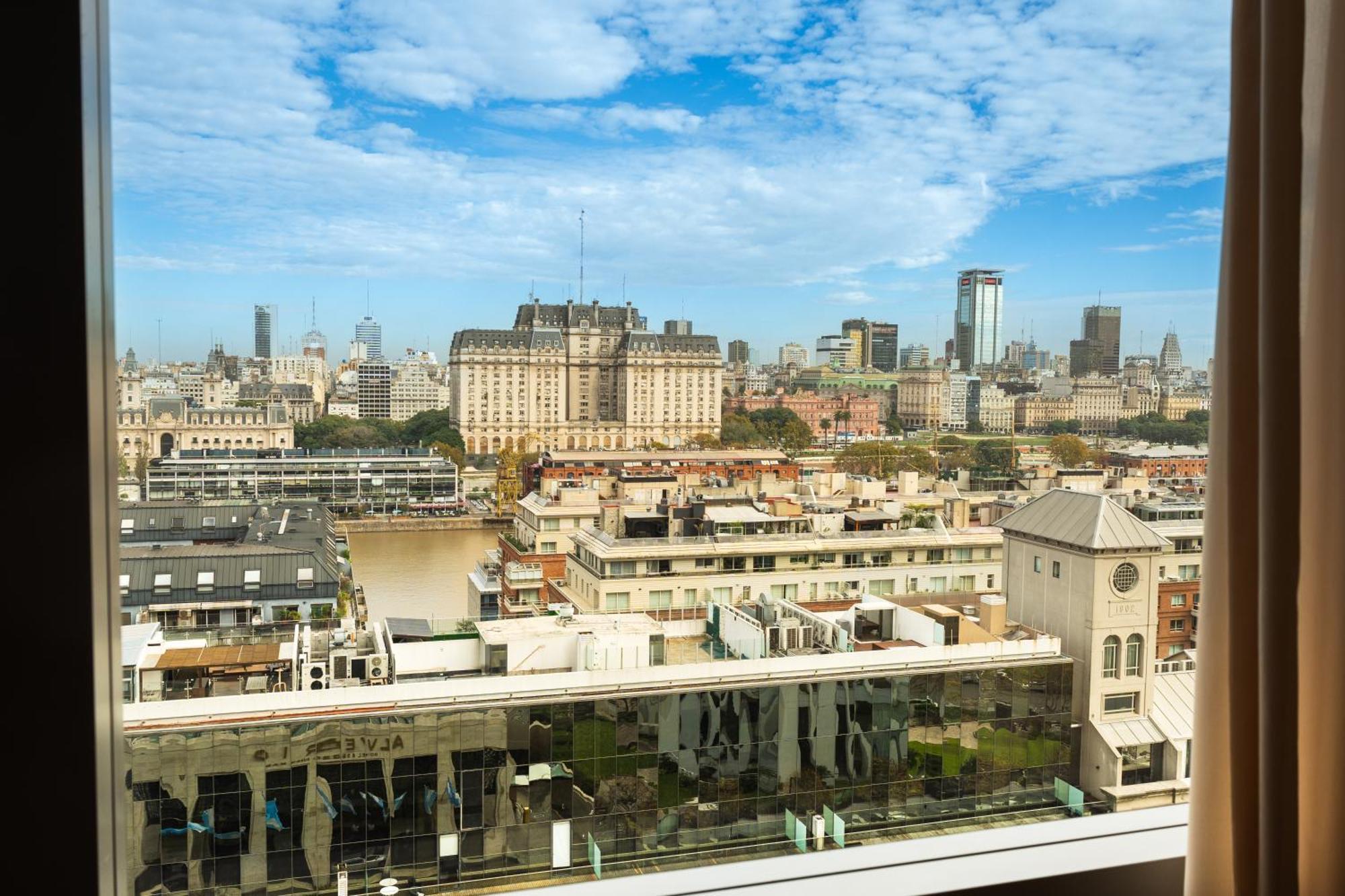 Alvear Icon Hotel Buenos Aires Exterior foto View from the 16th floor of the hotel