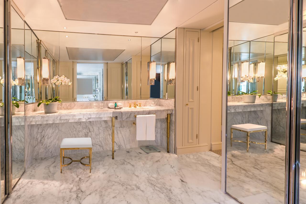Alvear Icon Hotel Buenos Aires Exterior foto Bathroom